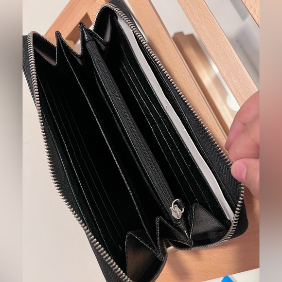 Michael Kors purse and wallet - Picture 4 of 8